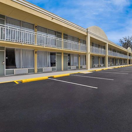 Econo Lodge 雅马西 外观 照片