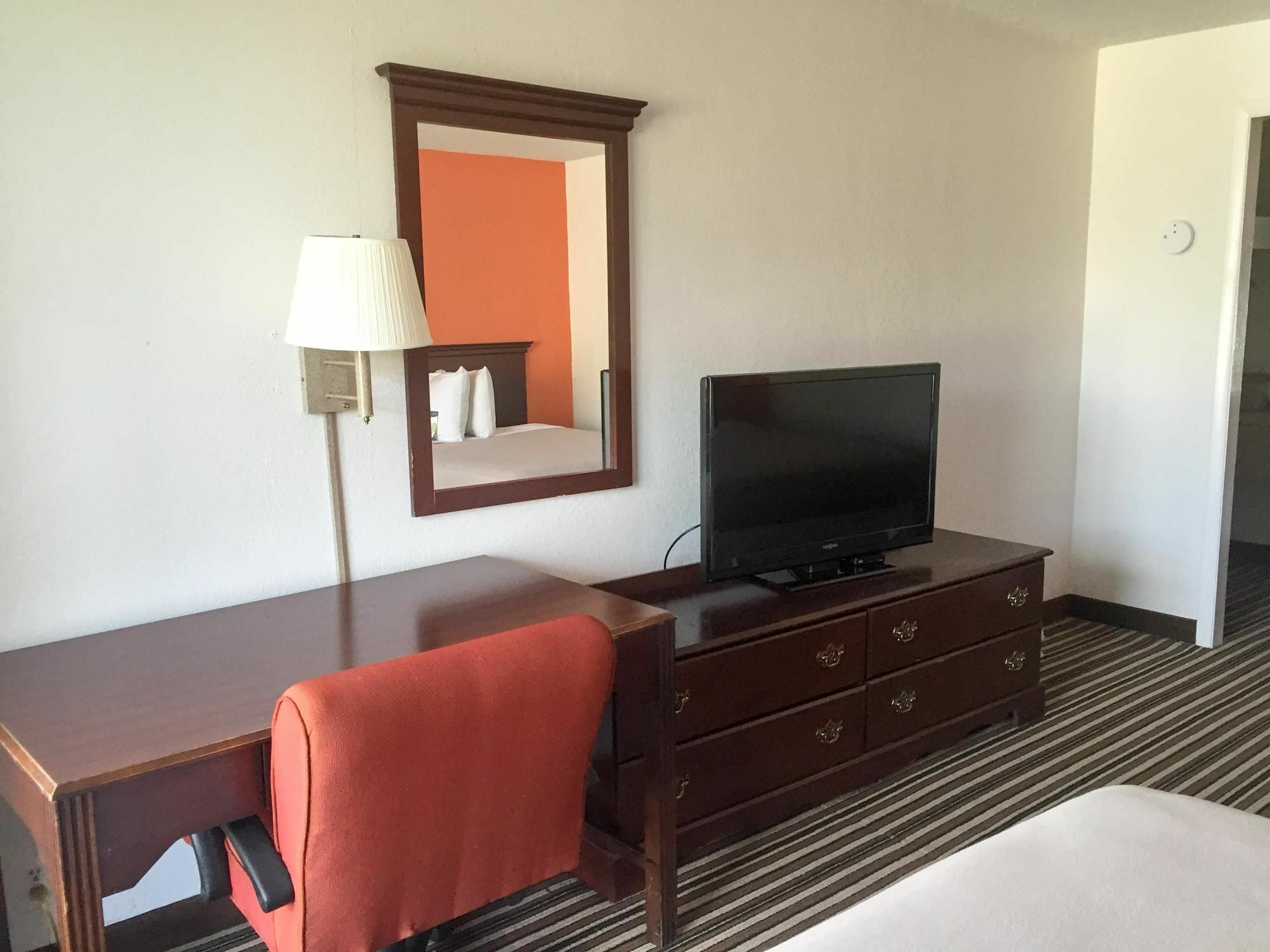 Econo Lodge 雅马西 外观 照片